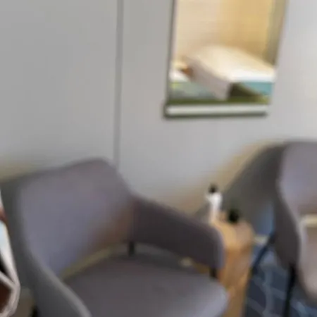 Taloyllaes, Huonemajoitus