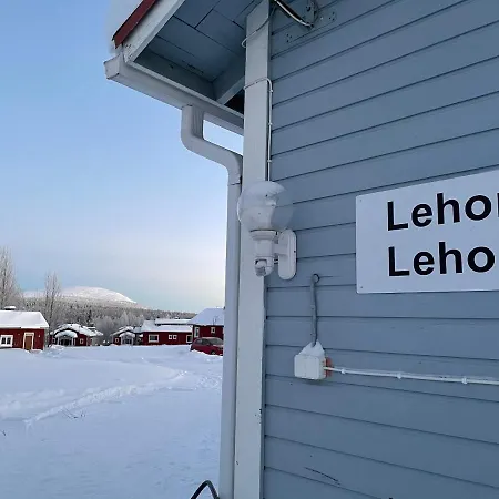 Taloyllaes, Huonemajoitus Äkäslompolo