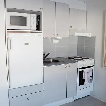 Taloyllaes, Huonemajoitus *