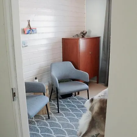 Taloyllaes, Huonemajoitus * Äkäslompolo